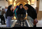 نمایش آثار باستانی یزد در نخستین نمایشگاه تاریخ استان