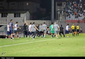 دیدار تیم های فوتبال  نساجی و گلگهر
