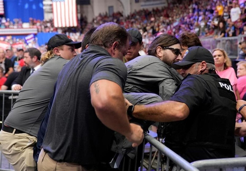 Police Use Taser to Subdue Man Who Stormed Media Area of Trump Rally in Pennsylvania