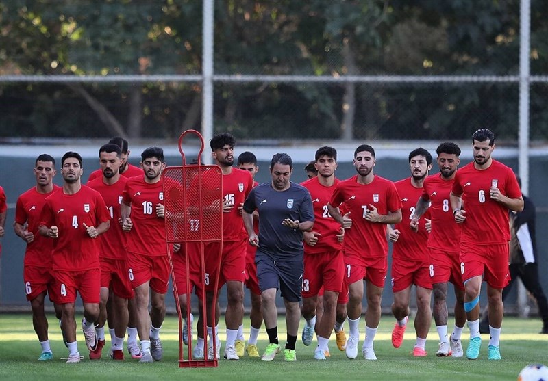 ملی‌پوشان فوتبال ایران راهی اصفهان شدند