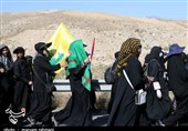 زائران پیاده از خراسان شمالی تا مشهد الرضا(ع)