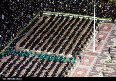 خطبه‌خوانی شب شهادت امام رضا(ع) در بارگاه منور رضوی