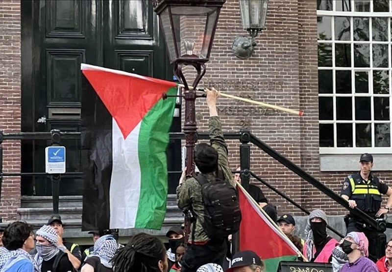 Pro-Palestinian Students Resume Protests at Dutch Universities