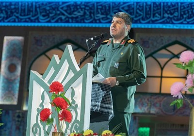 سپاه،فتح،سردار،فرمانده،حضور،همدلي،اشاره،سياسي،عنوان