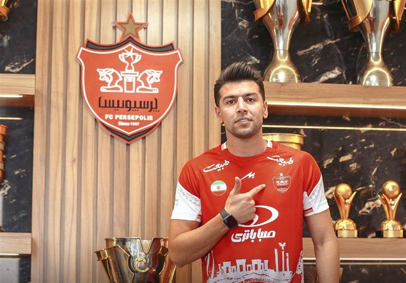 مهری: هر بازیکنی آرزو دارد در تیم بزرگ پرسپولیس بازی کند