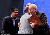 مراسم تجلیل از کشتی‌گیران مدال‌آور المپیک و جهان با حضور رئیس مجلس