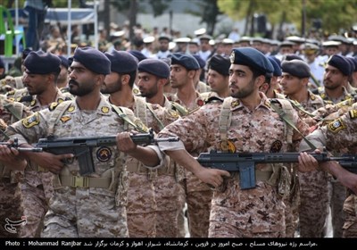 Iran Stages Nationwide Military Parades to Commemorate Sacred Defense Week