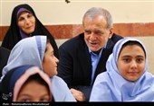 President Inaugurates New Iranian School Year