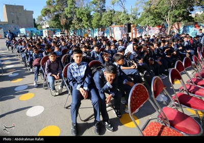 مراسم آغاز سال تحصیلی در همدان