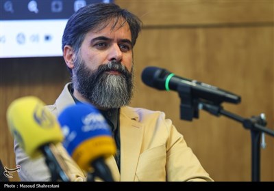 نشست خبری تفاهم نامه همکاری و قرارداد طرح های پژوهشی مکتب هنر رضوی