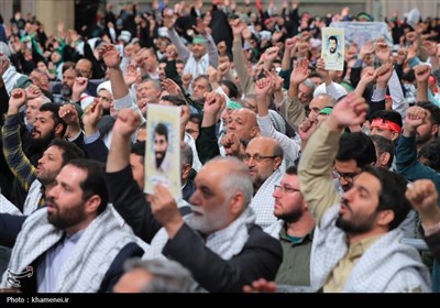 دیدار پیشکسوتان و فعالان دفاع مقدس و مقاومت با رهبر معظم انقلاب