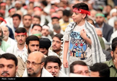 دیدار پیشکسوتان و فعالان دفاع مقدس و مقاومت با رهبر معظم انقلاب