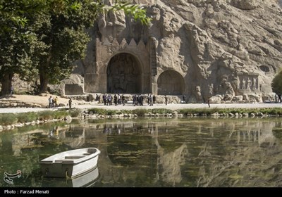 جشنواره بین المللی شاهنامه خوانی تاقبستان در کرمانشاه