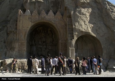 جشنواره بین المللی شاهنامه خوانی تاقبستان در کرمانشاه