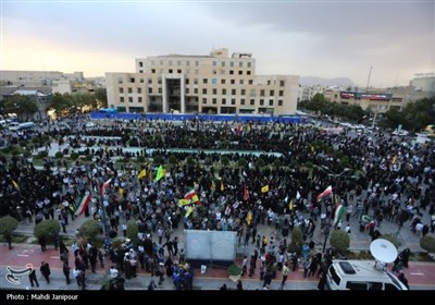خروش انقلابی مردم اصفهان در محکومیت رژیم صهیونیستی- عکس صفحه ...