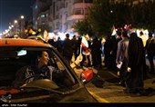 شادی مردم تهران از حمله موشکی ایران به رژیم صهیونیستی مقابل سفارت انگلیس