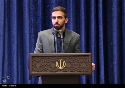 دیدار جمعی از نخبگان و رتبه‌های برتر کنکور با رهبر معظم انقلاب