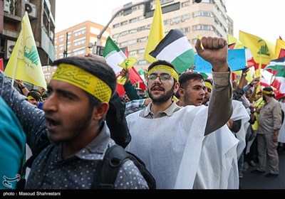 راهپیمایی دانشجویی در حمایت از رزمندگان مقاومت و عملیات وعده صادق 2