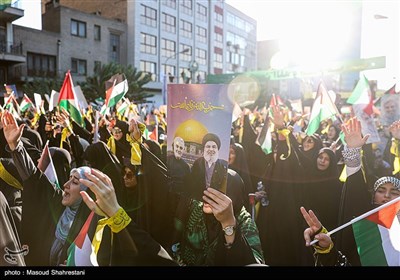 راهپیمایی دانشجویی در حمایت از رزمندگان مقاومت و عملیات وعده صادق 2