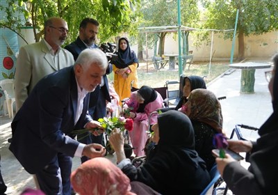 به مناسبت هفته سالمندان/ دیدار و گفت‌وگو با سالمندان لرستانی