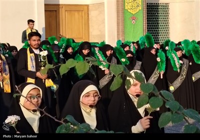 آیین جشن و سرور سالروز ولادت حضرت عبدالعظیم (ع) برگزار شد