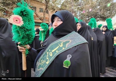 آیین جشن و سرور سالروز ولادت حضرت عبدالعظیم (ع) برگزار شد