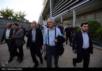 رونمایی از پوستر بیست و نهمین جشنواره بین المللی تئاتر کودک و نوجوان همدان