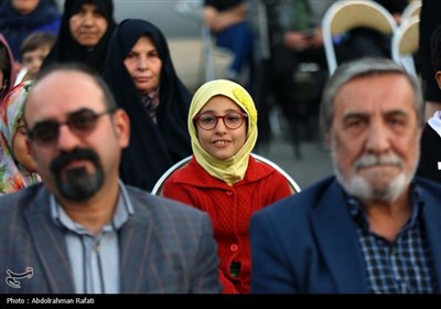 رونمایی از پوستر بیست و نهمین جشنواره بین المللی تئاتر کودک و نوجوان همدان