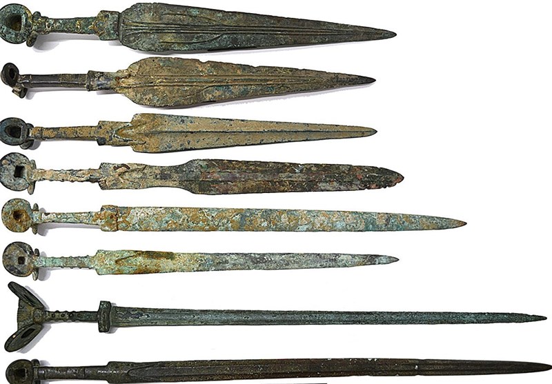 First-Ever Imaging of Iranian Iron Age Swords Reveals Extensive Tampering by Smugglers