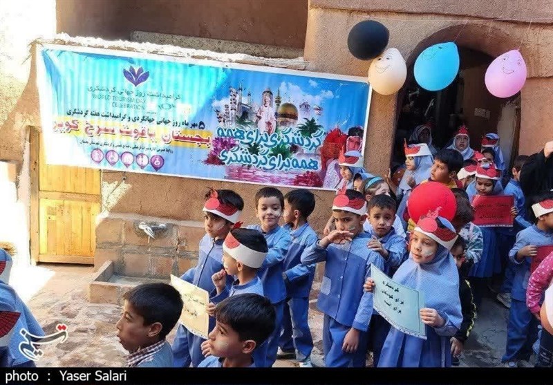 برگزاری جشنواره گردشگری و صلح در بجستان +عکس