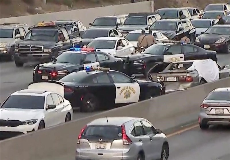 Road Rage Shooting in LA Leaves 1 Dead, Shuts Down Interstate 5 for Hours