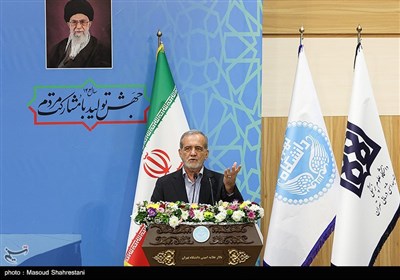 مراسم آغاز سال تحصیلی در دانشگاه تهران با حضور رییس جمهور