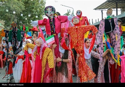 Street Theater Festival Held in Iran&apos;s Marivan