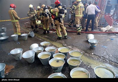 آتش‌سوزی بزرگ در بازار آهن شادآباد تهران