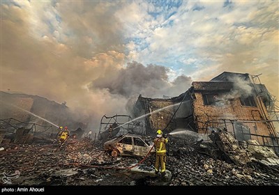 آتش‌سوزی بزرگ در بازار آهن شادآباد تهران