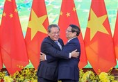 Vietnam, China Sign 10 Deals Including Agri Trade to Payment As Leaders Meet