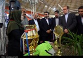 بازدید استاندار همدان از نمایشگاه و جشنواره بزرگ ورزشی عزت و پیشرفت