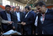بازدید استاندار همدان از نمایشگاه و جشنواره بزرگ ورزشی عزت و پیشرفت