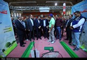 بازدید استاندار همدان از نمایشگاه و جشنواره بزرگ ورزشی عزت و پیشرفت