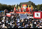مراسم تشییع پیکر شهید سردار عباس نیلفروشان در اصفهان