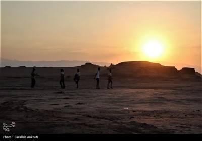 دو ماراتن در کویر لوت کرمان