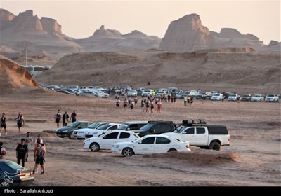 دو ماراتن در کویر لوت کرمان