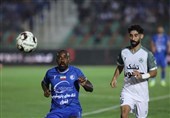 Zob Ahan Downs Esteghlal in Tehran: IPL