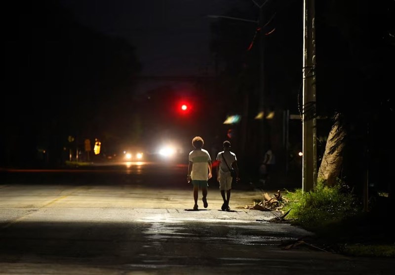 Power Restored to Some Parts of Cuba As Island Faces Blackout Crisis