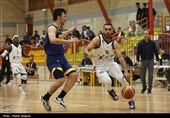 سوپرلیگ بسکتبال؛ دیدارتیم‌های گلنور اصفهان و پترونوین ماهشهر