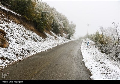 بارش برف پاییزی در اشکورات گیلان