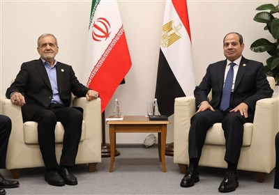 الرئیس الإیرانی فی اتصال هاتفی مع السیسی: مستعدون للتعاون من أجل تعزیز السلام فی المنطقة