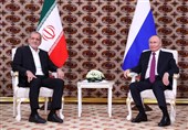 بوتین وبزشکیان یلتقیان على هامش قمة شنغهای فی الصین