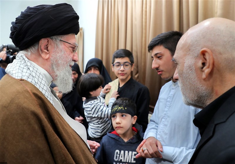 Leader Meets Family of Iranian Lady Martyred in Beirut