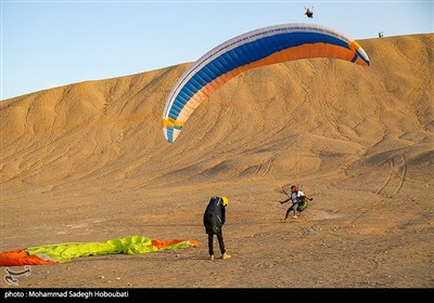 همایش خلبانان پاراگلایدر-یزد